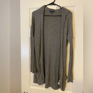 American Eagle hooded, pocketed, long cardigan